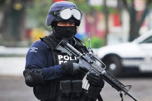 un policía de México AI denuncia a policías por asesinato y tortura en México